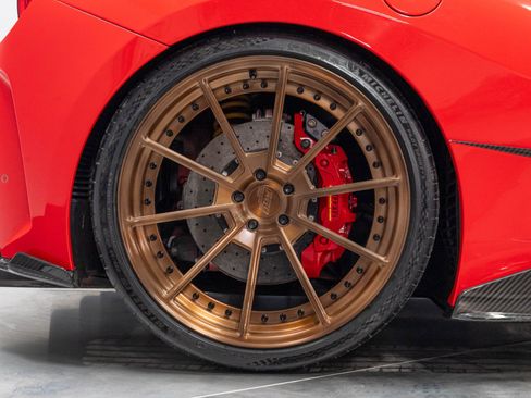 Used 2016 Ferrari 488 GTB RWD image 25