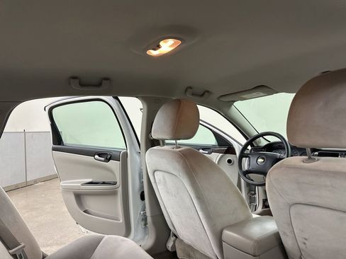 Used 2012 Chevrolet Impala LS FWD image 17