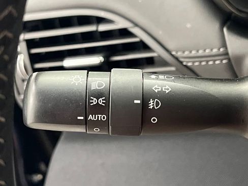 Used 2023 Subaru Outback Premium image 50