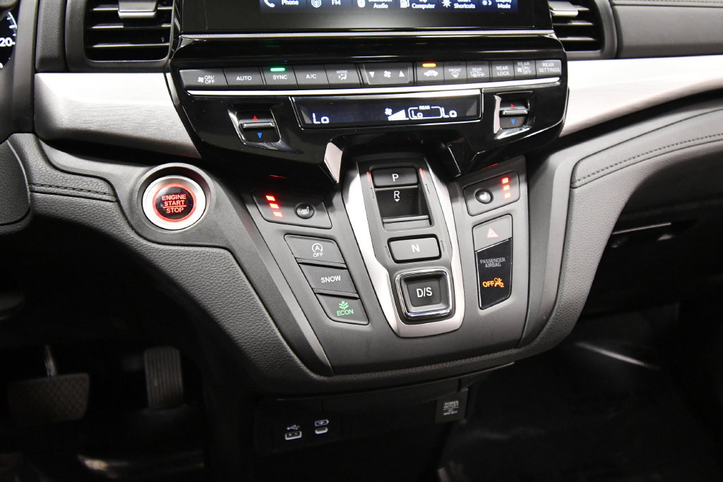 Certified 2025 Honda Odyssey Sport image 26