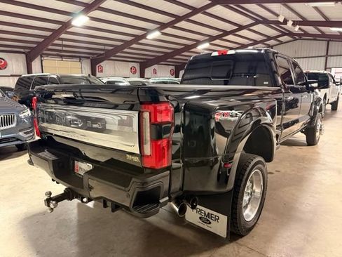 Used 2024 Ford F450 Limited w/ FX4 Off-Road Package AWD/4WD image 2