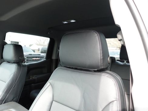 Used 2023 Chevrolet Silverado 1500 Custom w/ LPO, Dark Essentials Package image 13