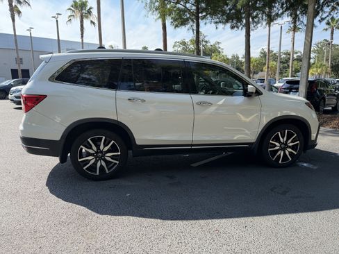 Used 2019 Honda Pilot Touring image 10
