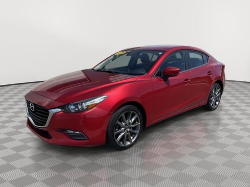 Used 2018 MAZDA MAZDA3 Touring image 4