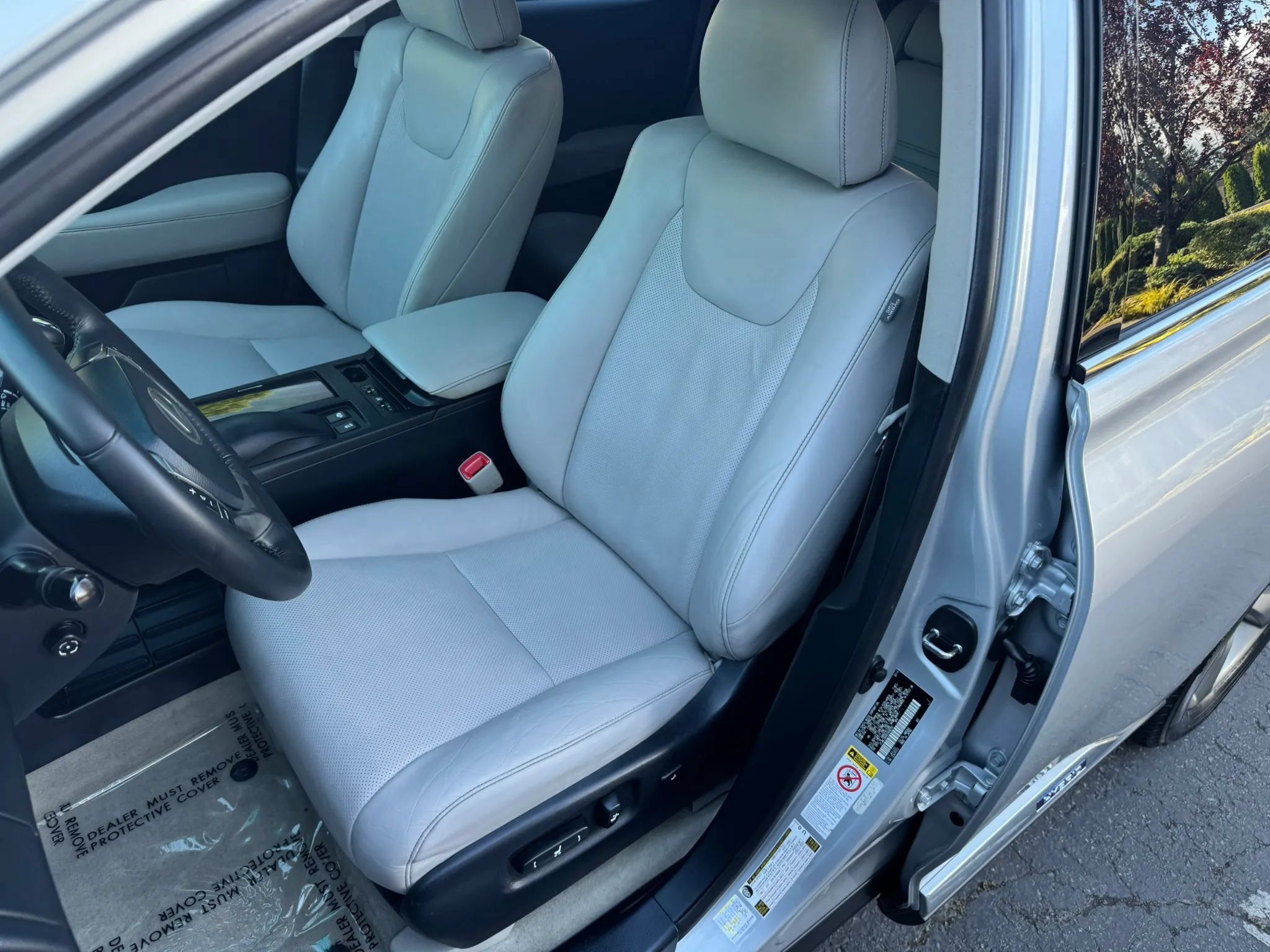 Used 2013 Lexus RX 450h AWD w/ Navigation Pkg image 25