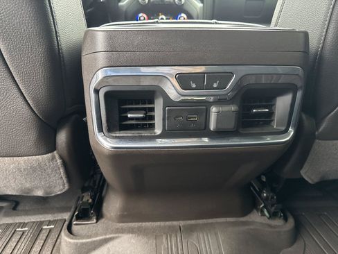 Used 2020 GMC Sierra 2500 Denali w/ Denali Ultimate Package AWD/4WD image 34