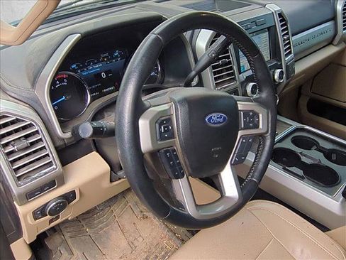 Used 2017 Ford F350 Lariat w/ Lariat Value Package image 9