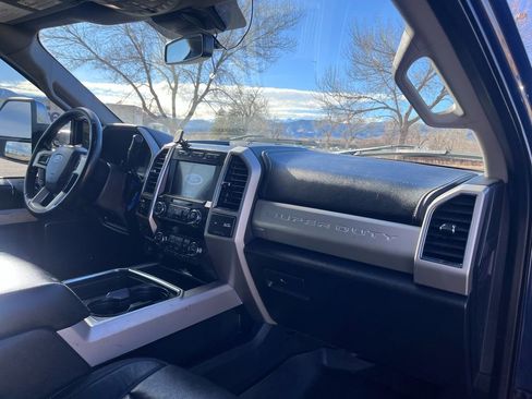 Used 2020 Ford F450 Lariat w/ Lariat Ultimate Package image 32