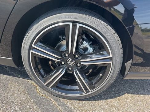 New 2026 Honda Accord SE image 9