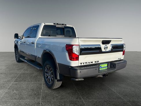 Used 2018 Nissan Titan Platinum Reserve w/ Platinum Utility Package image 5