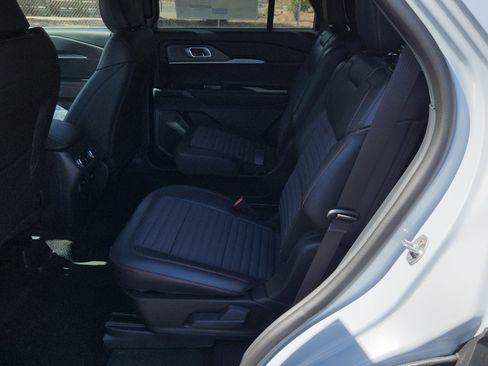 New 2026 Ford Explorer ST-Line w/ ST-Line Street Pack AWD/4WD image 26