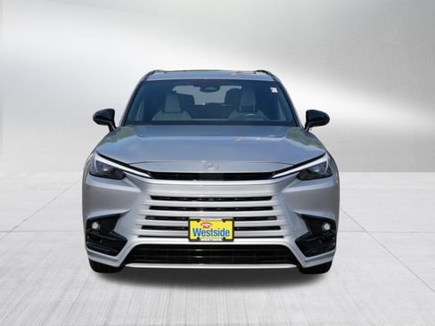 Used 2024 Lexus TX 500h AWD w/ Technology Package image 2