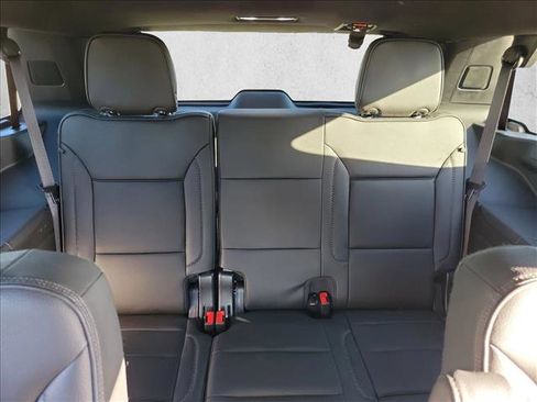 Used 2023 GMC Yukon Denali AWD/4WD image 17