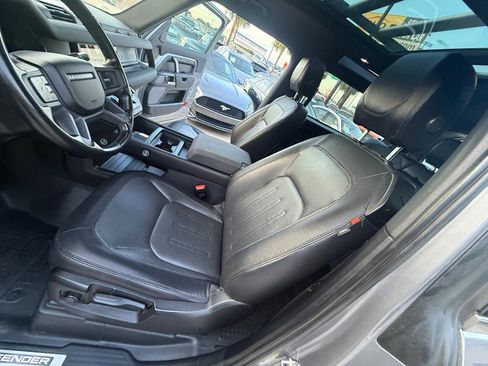 Used 2021 Land Rover Defender 90 X-Dynamic S image 25