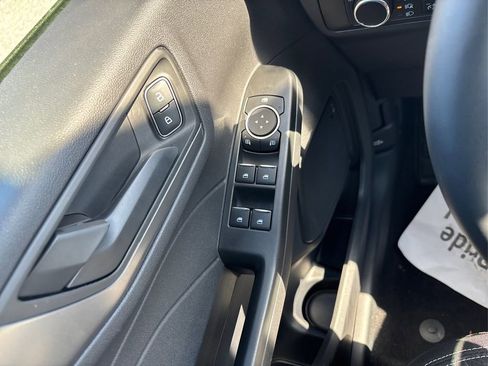 Used 2025 Ford Escape Active w/ Cold Weather Package image 34