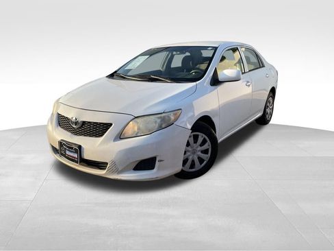 Used 2009 Toyota Corolla LE FWD image 1