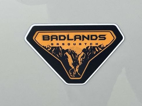 New 2026 Ford Bronco Badlands image 14