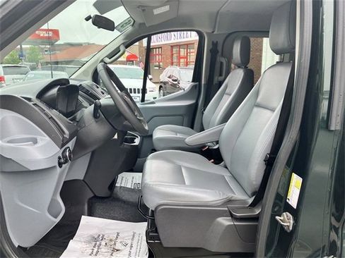 Used 2015 Ford Transit 150 XL image 17