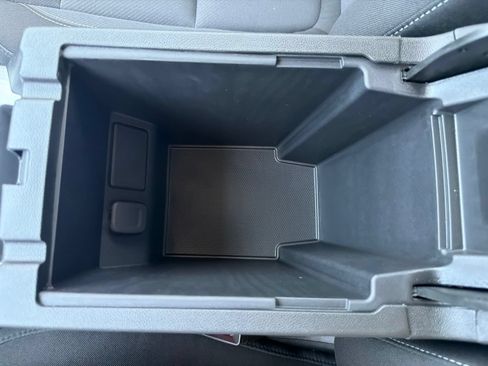 New 2026 Chevrolet Blazer LT w/ LPO, Floor Liner Package FWD image 27