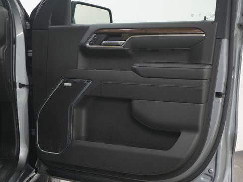 Used 2023 Chevrolet Silverado 1500 RST w/ Redline Edition image 12