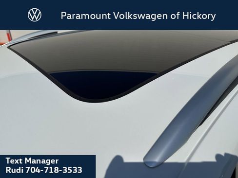 New 2026 Volkswagen Tiguan SE FWD image 33