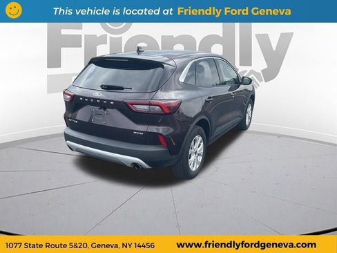 Used 2023 Ford Escape Active AWD/4WD image 5
