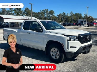 Used 2023 Nissan Frontier S w/ Technology Package