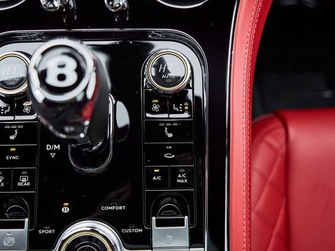 Used 2022 Bentley Continental GT image 60