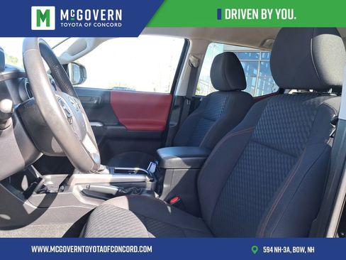 Used 2023 Toyota Tacoma SR5 AWD/4WD image 14