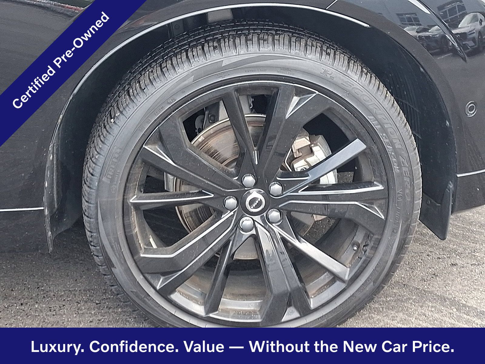 Certified 2024 Volvo XC60 B5 Ultimate w/ Climate Package AWD/4WD image 9