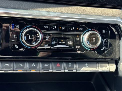 New 2026 GMC Sierra 1500 Denali w/ Technology Package image 19