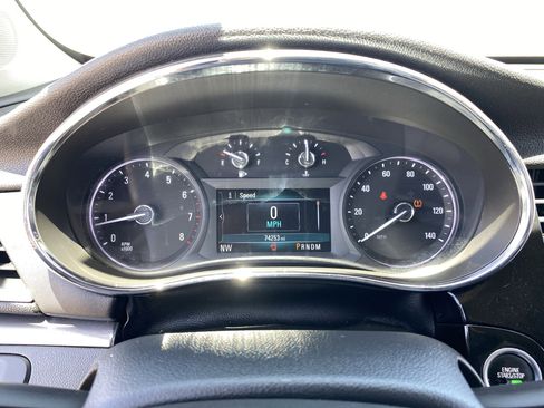 Used 2017 Buick Encore Preferred FWD image 29