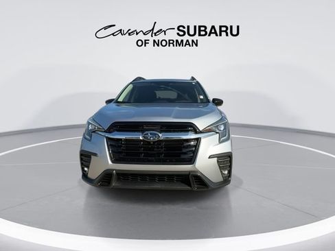 Used 2025 Subaru Ascent Limited AWD/4WD image 4