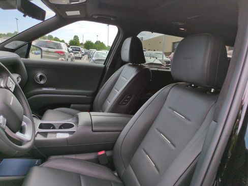 New 2026 Hyundai Palisade Calligraphy FWD image 18