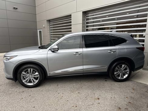 Used 2024 Acura MDX SH-AWD image 4