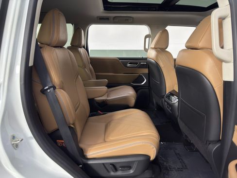 Used 2025 INFINITI QX80 Luxe w/ Cargo Package AWD/4WD image 44