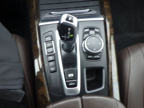 Used 2015 BMW X5 xDrive35i AWD/4WD image 29