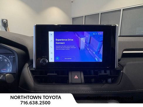 Used 2023 Toyota RAV4 LE AWD/4WD image 28