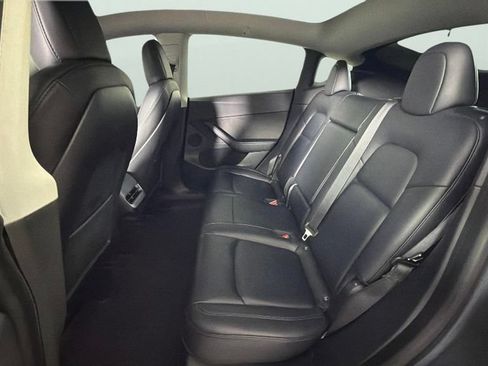 Used 2021 Tesla Model Y Performance AWD/4WD image 27