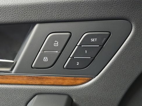 Used 2023 Audi Q5 2.0T Premium Plus w/ Premium Plus Package image 8