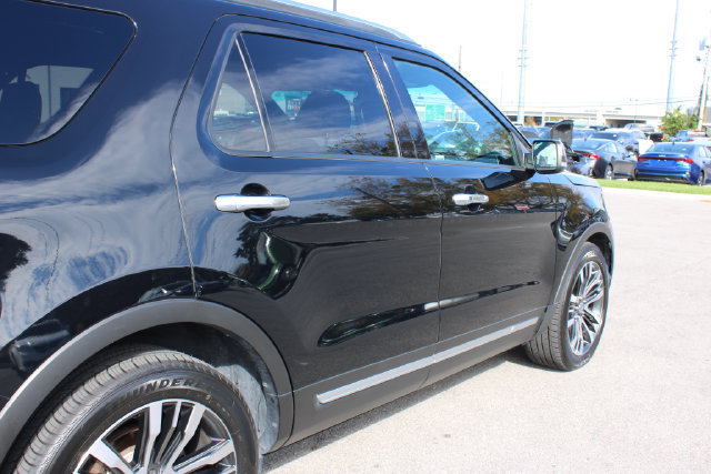 Used 2016 Ford Explorer Platinum AWD/4WD image 48