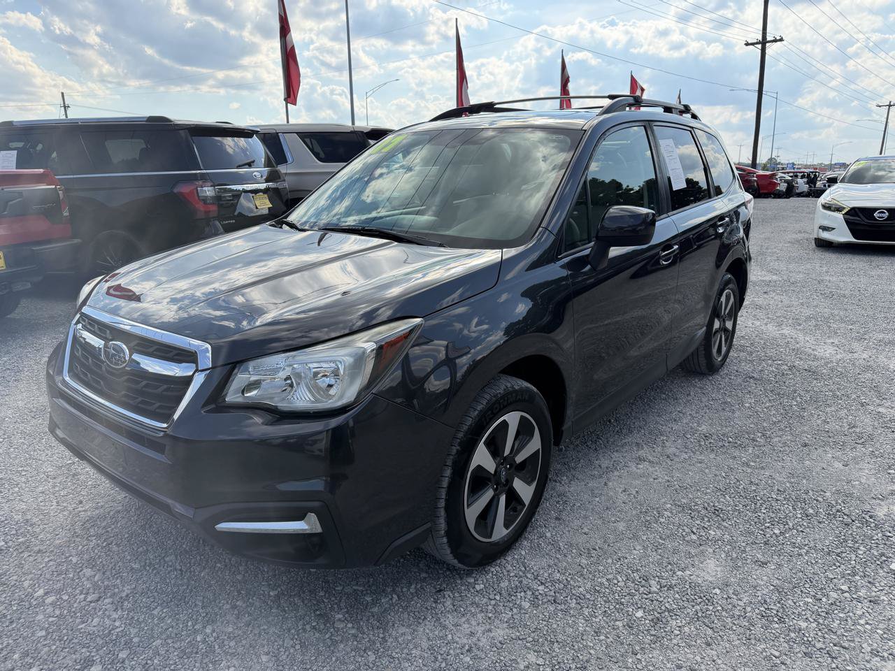 Used 2017 Subaru Forester 2.5i Premium w/ All-Weather Package AWD/4WD image 17