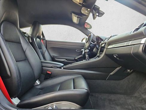 Used 2017 Porsche 718 Cayman RWD image 20