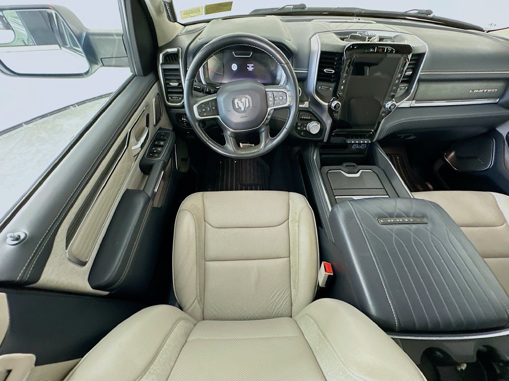 Used 2024 RAM 1500 Limited AWD/4WD image 9