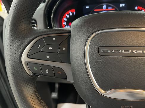 Used 2024 Dodge Durango SXT image 17
