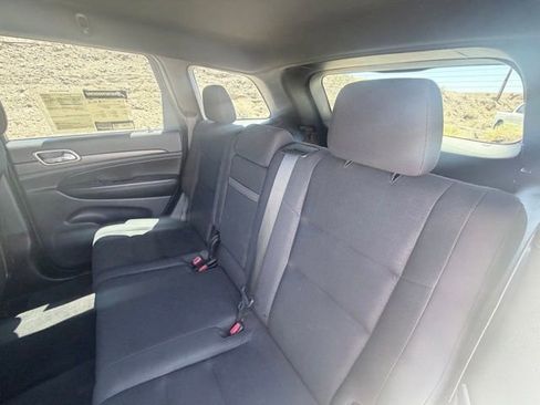 Used 2017 Jeep Grand Cherokee Laredo w/ Quick Order Package 2BE RWD image 24