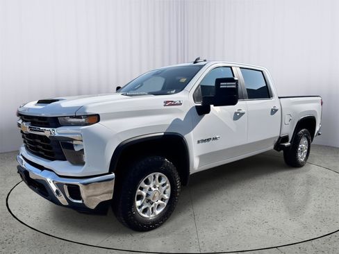 Used 2024 Chevrolet Silverado 2500 LT AWD/4WD image 12