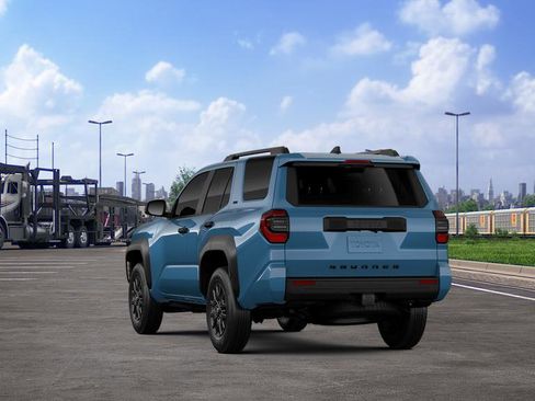 New 2026 Toyota 4Runner SR5 image 7