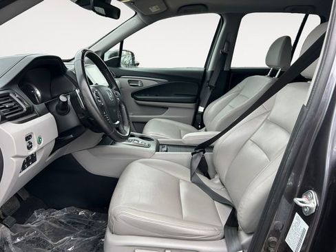 Used 2023 Honda Ridgeline RTL-E image 9