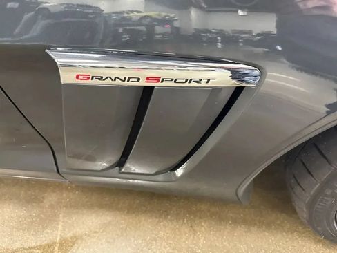 Used 2010 Chevrolet Corvette Grand Sport w/ Preferred Equipment Group RWD image 4